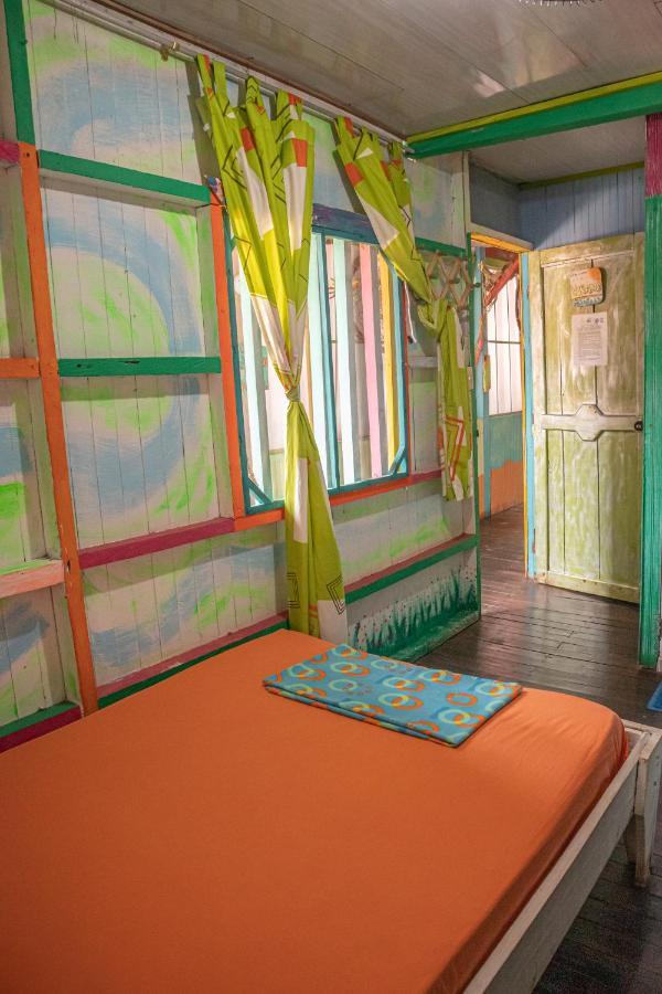 Hostal Liliana Buenaventura Exteriör bild