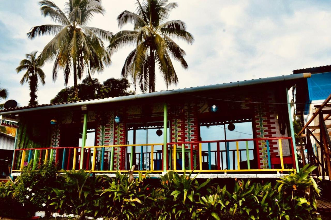 Hostal Liliana Buenaventura Exteriör bild
