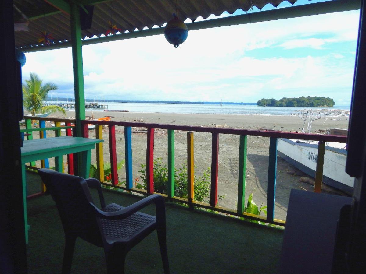 Hostal Liliana Buenaventura Exteriör bild